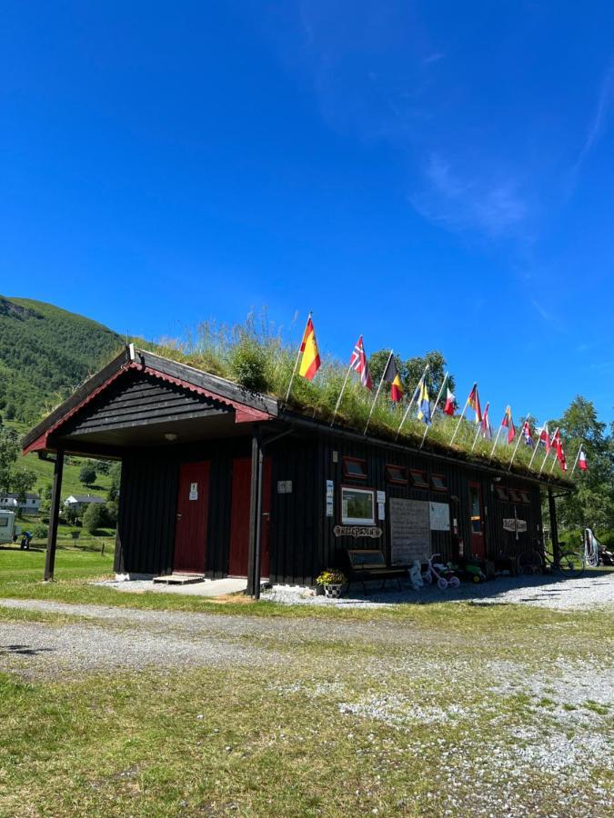 Vistdal Camping Myklebostad  Exterior foto