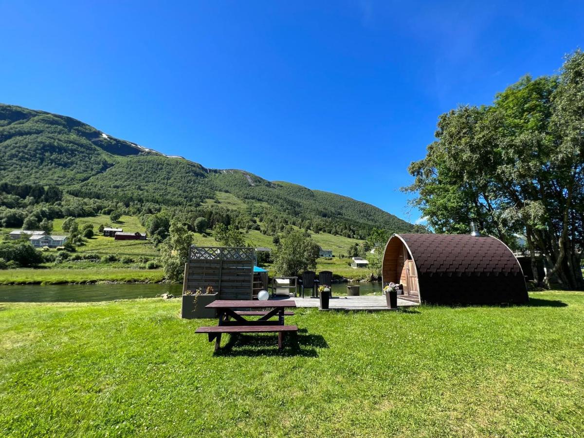 Vistdal Camping Myklebostad  Exterior foto