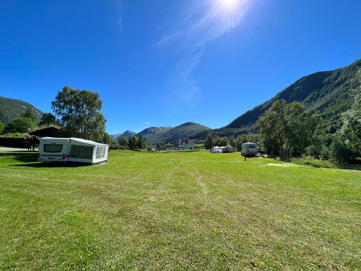 Vistdal Camping Myklebostad  Exterior foto