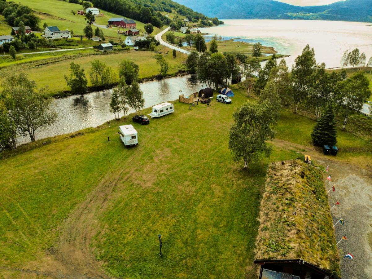 Vistdal Camping Myklebostad  Exterior foto
